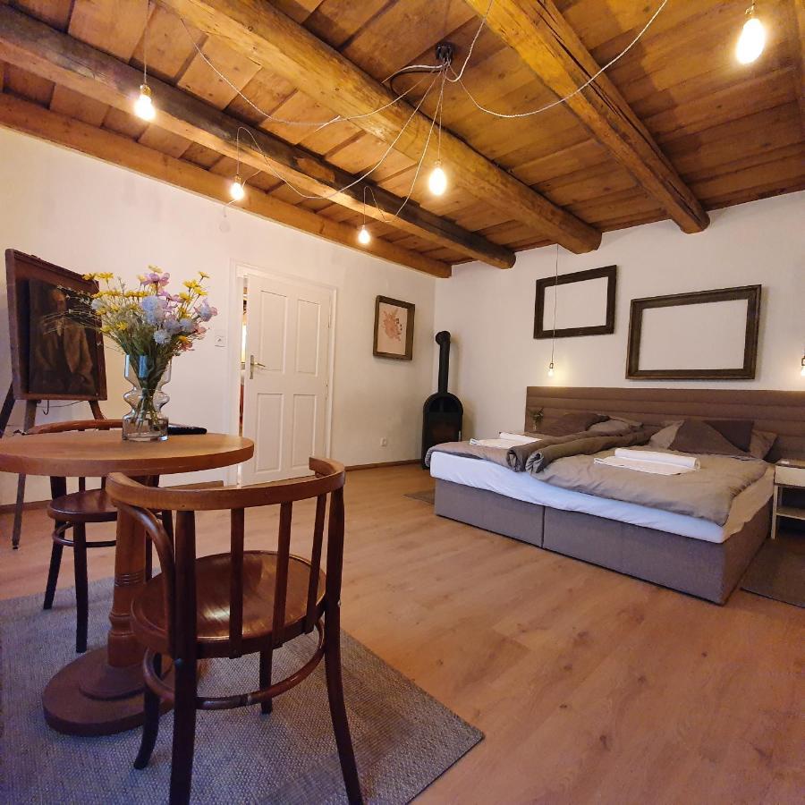 Corte Apartman Papa Exterior photo