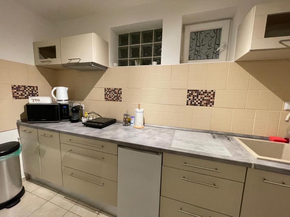Corte Apartman Papa Exterior photo